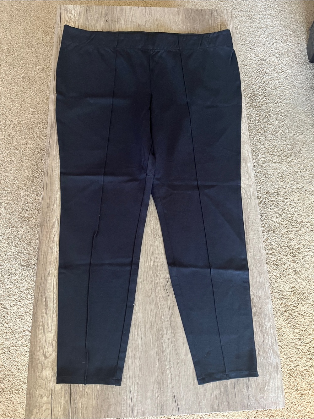 Ava & Viv Black Cropped Ankle Pants